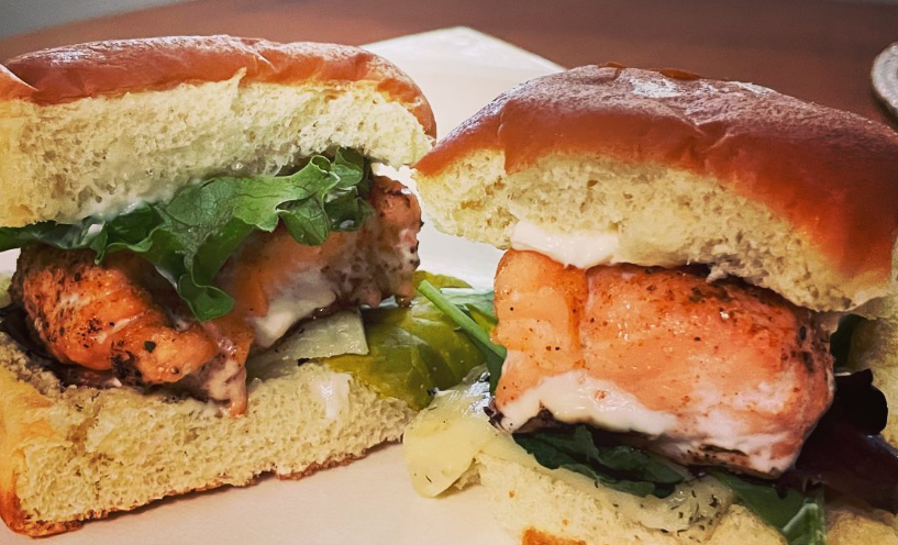 Grilled Salmon Burgers Sliders (20)